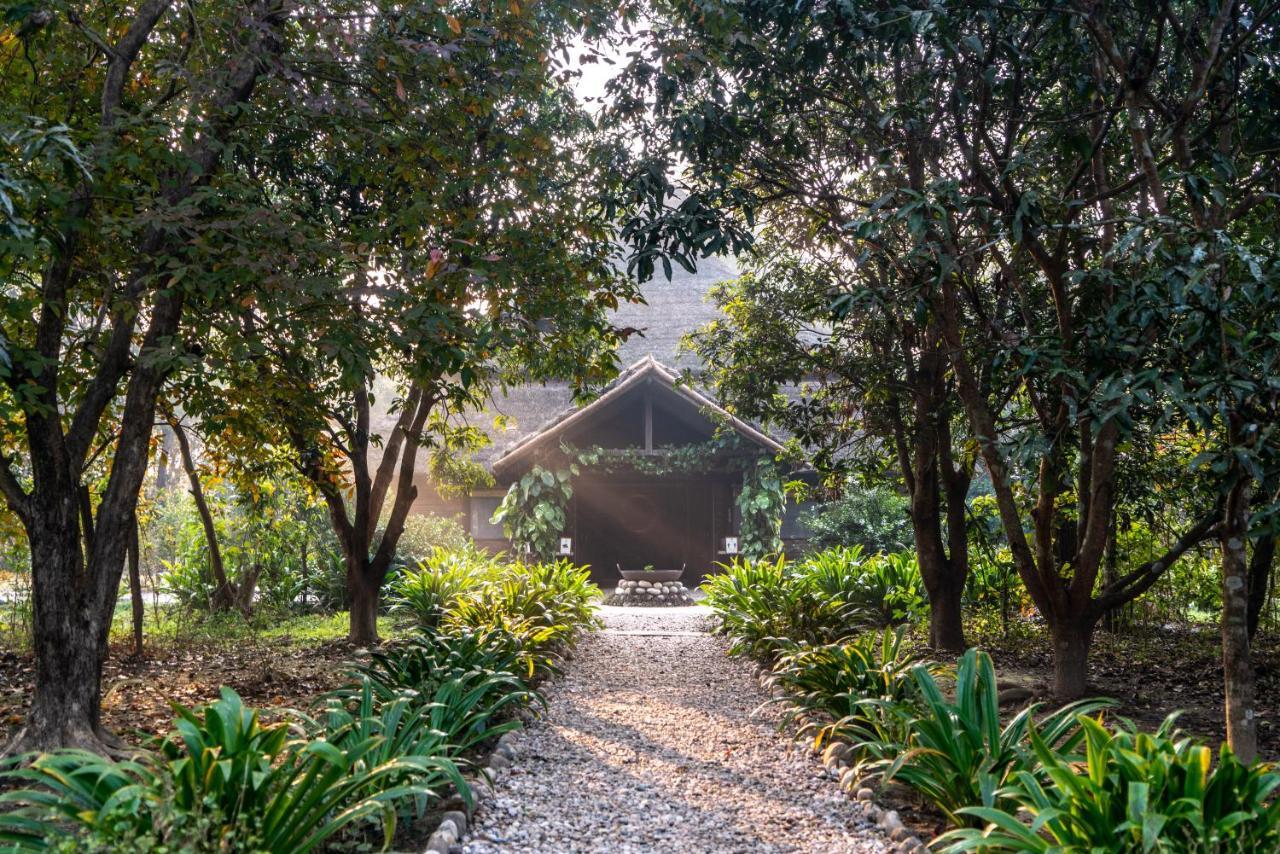 Tiger Tops Karnali Lodge Bardiya Buitenkant foto