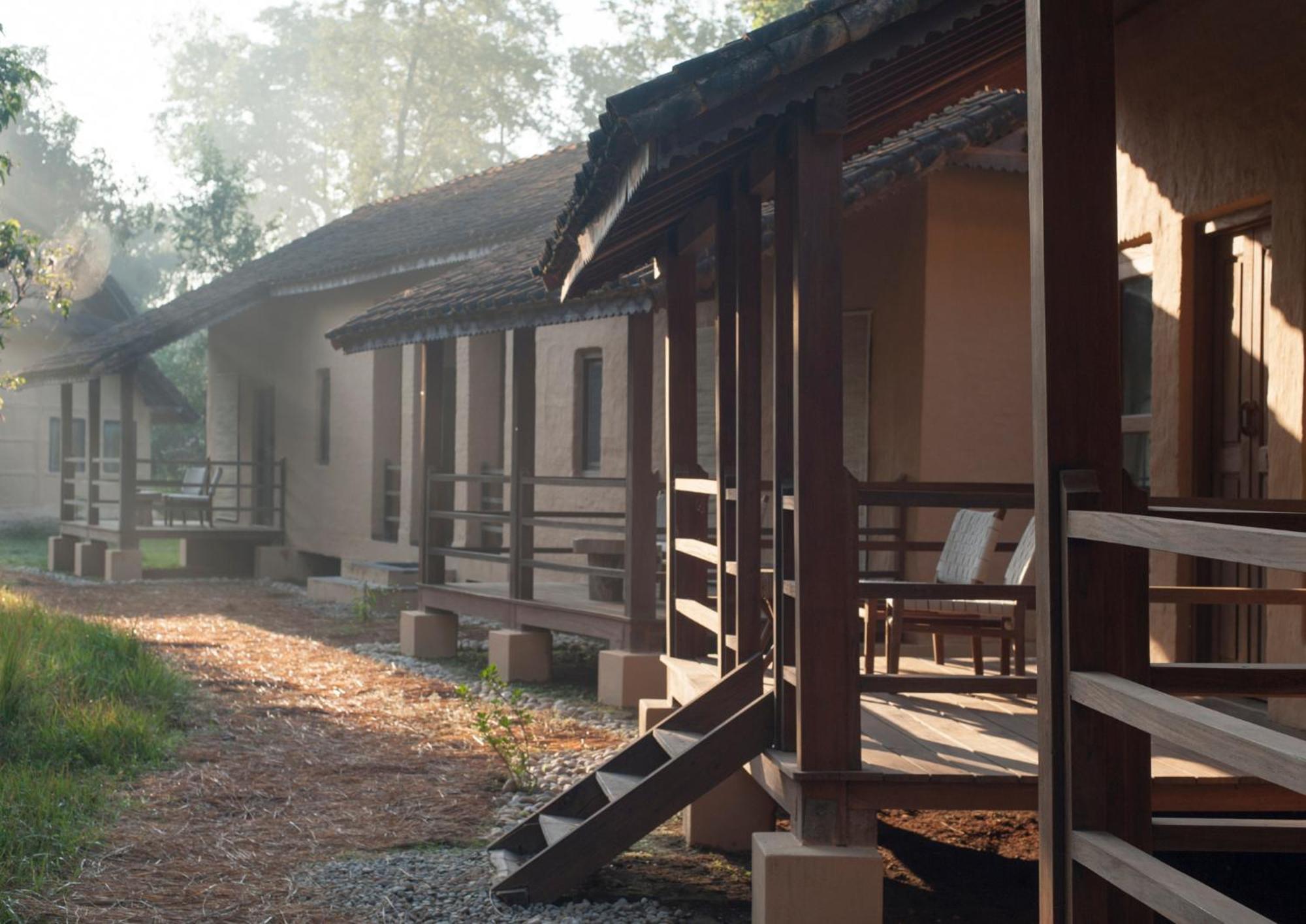 Tiger Tops Karnali Lodge Bardiya Buitenkant foto